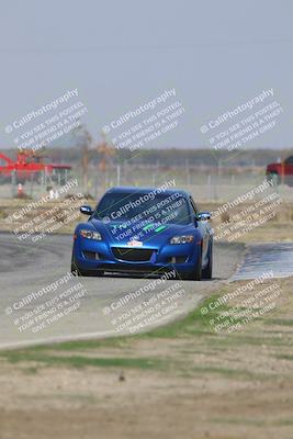 media/Oct-25-2025-CalClub SCCA (Sat) [[34c778dfbe]]/Group 2/Qualifying/